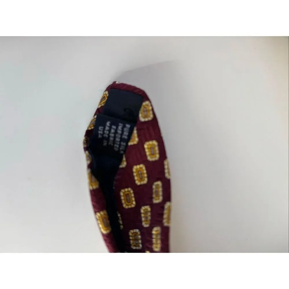 Brooks Brothers Makers 100% Silk Tie Burgundy Gold